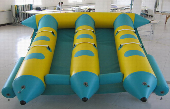 Porcellana Pesce gonfiabile della mosca della barca di banana di Customed 6 Seaters per i giocattoli dello stagno di esplosione fornitore