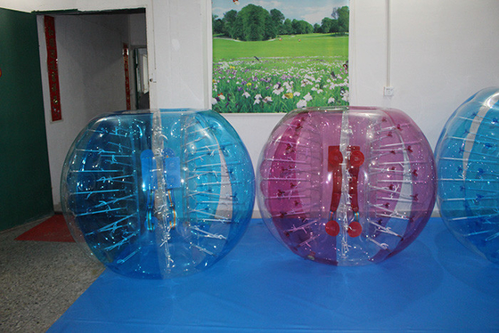 Porcellana Le palle gonfiabili giganti per la gente, essere umano hanno graduato la palla secondo la misura gonfiabile fornitore