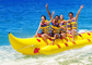 Pesce gonfiabile della mosca della barca di banana di fila di Singal dei giocattoli dello stagno di divertimento per i giochi praticanti il surfing fornitore