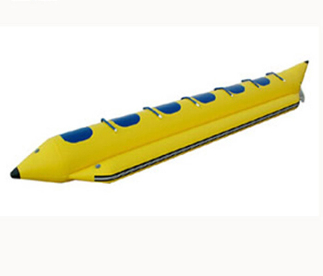Giocattoli trainabili gonfiabili del parco dell'acqua della barca di banana della persona di estate 6 per gli adulti fornitore