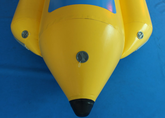 Giocattoli trainabili gonfiabili del parco dell'acqua della barca di banana della persona di estate 6 per gli adulti fornitore